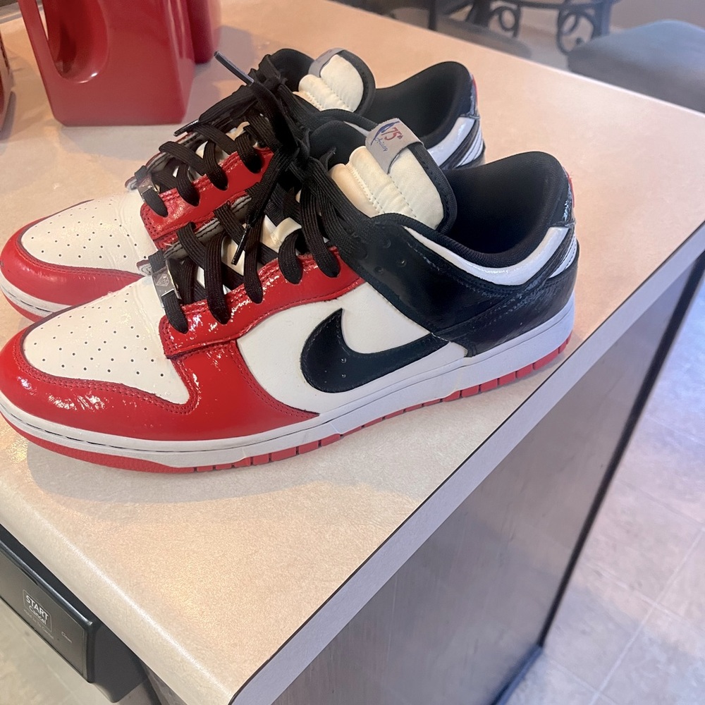 Nike dunk NBA 75th Anniversary Chicago